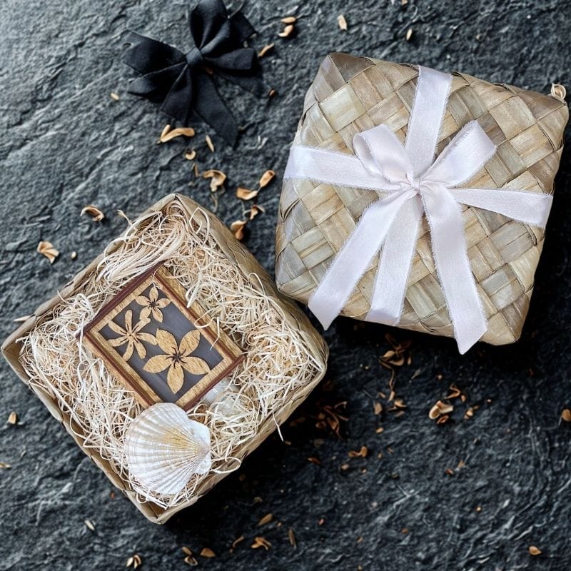 Maui's Finest Gifts Hawaii Hawaiian Night Light · Kahikina Kreations · 3 Hawaiian Designs