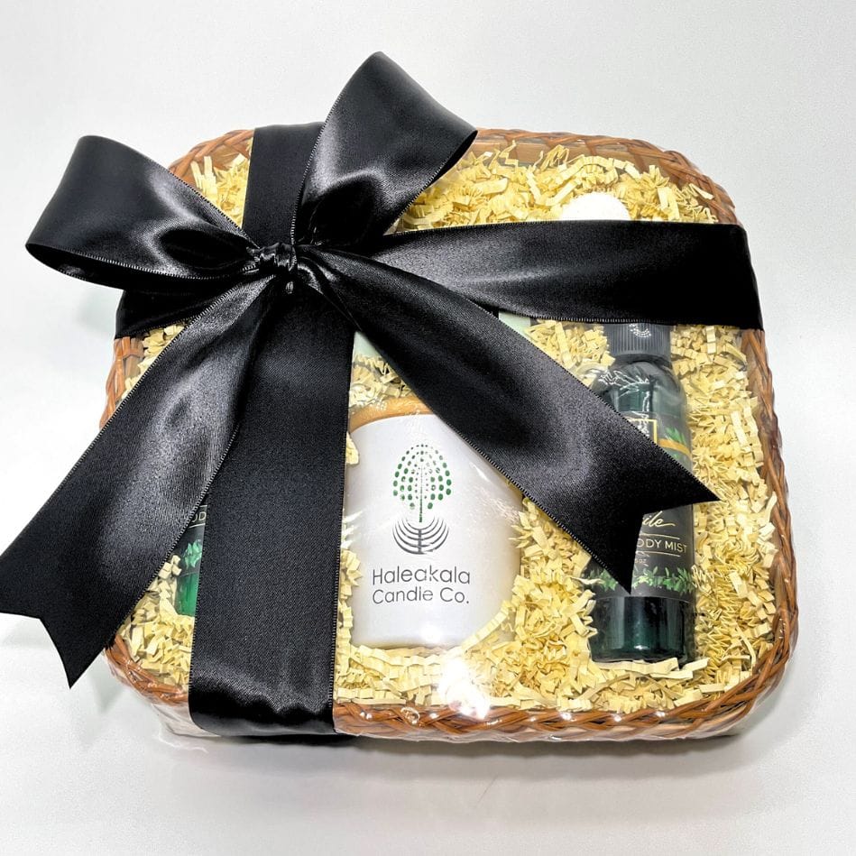 Maui's Finest Gifts Hawaii Rainforest Luxe Spa Basket